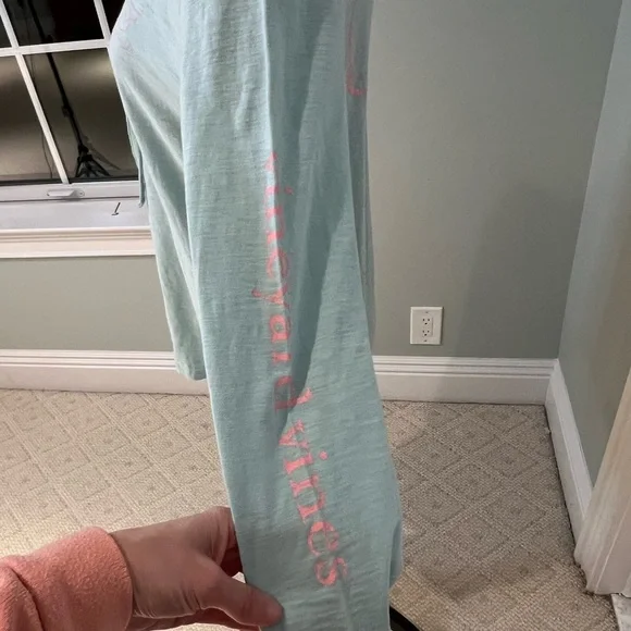 NWT Vineyard Vines Lightweight Aqua Haze Hoodie | Whale Logo | Size S - Picture 4 of 14